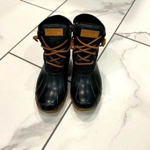 Sperry rain boots